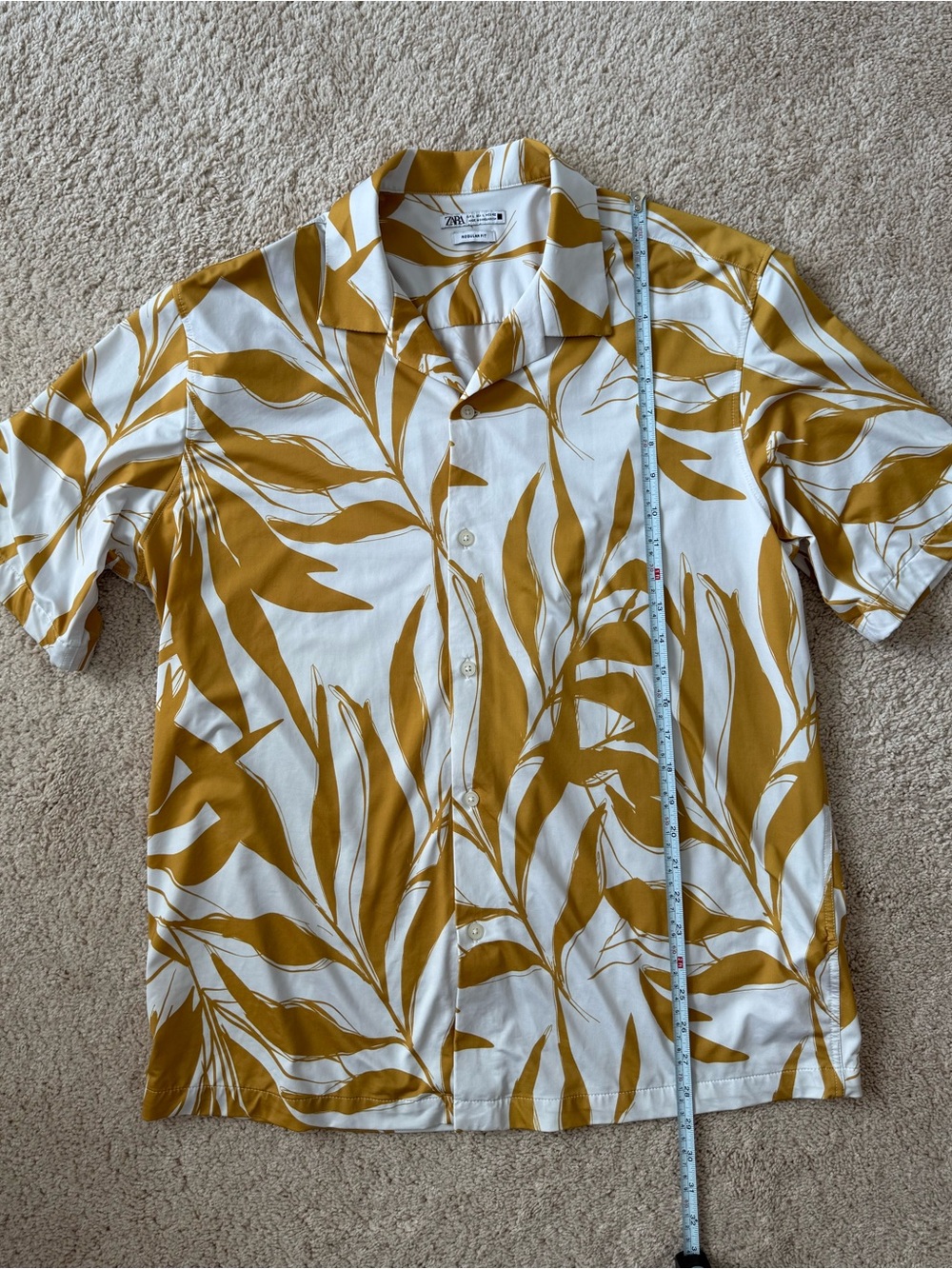 Zara Modern Mustard Leaf Print Short-Sleeve Shirt sz L
